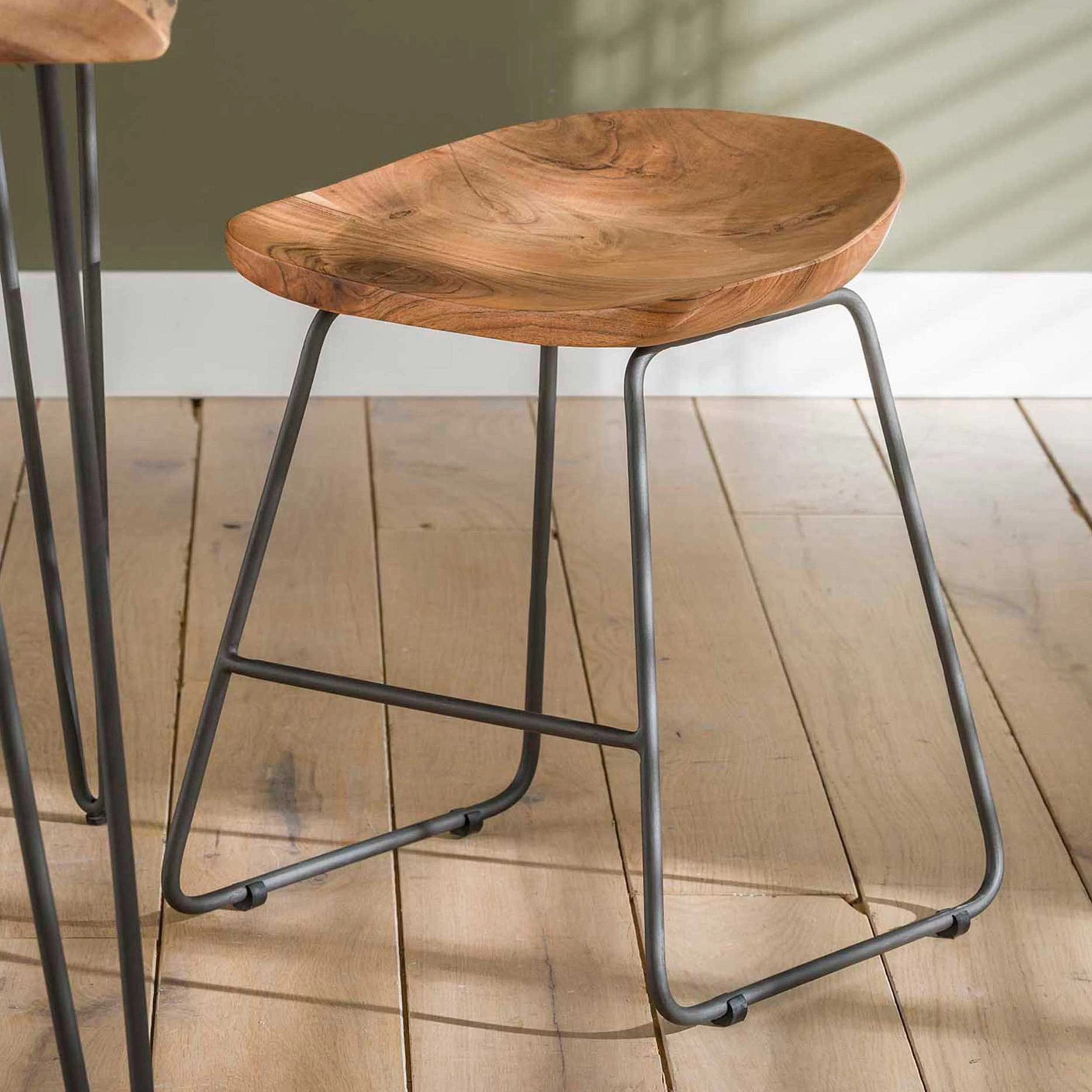 Krukje Elena - Acacia 1 Krukje Elena - Acacia