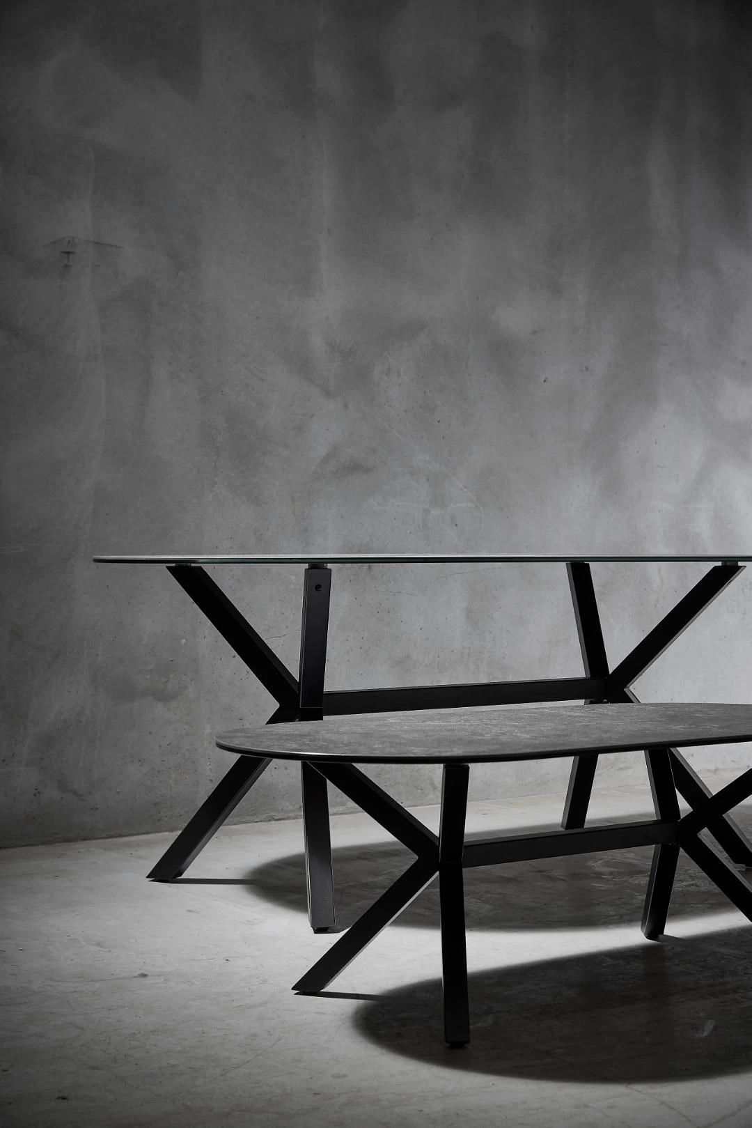 Ovalen Eettafel Laxey 180x90 - Zwart 2 Ovalen Eettafel Laxey 180x90 - Zwart - Afbeelding 2