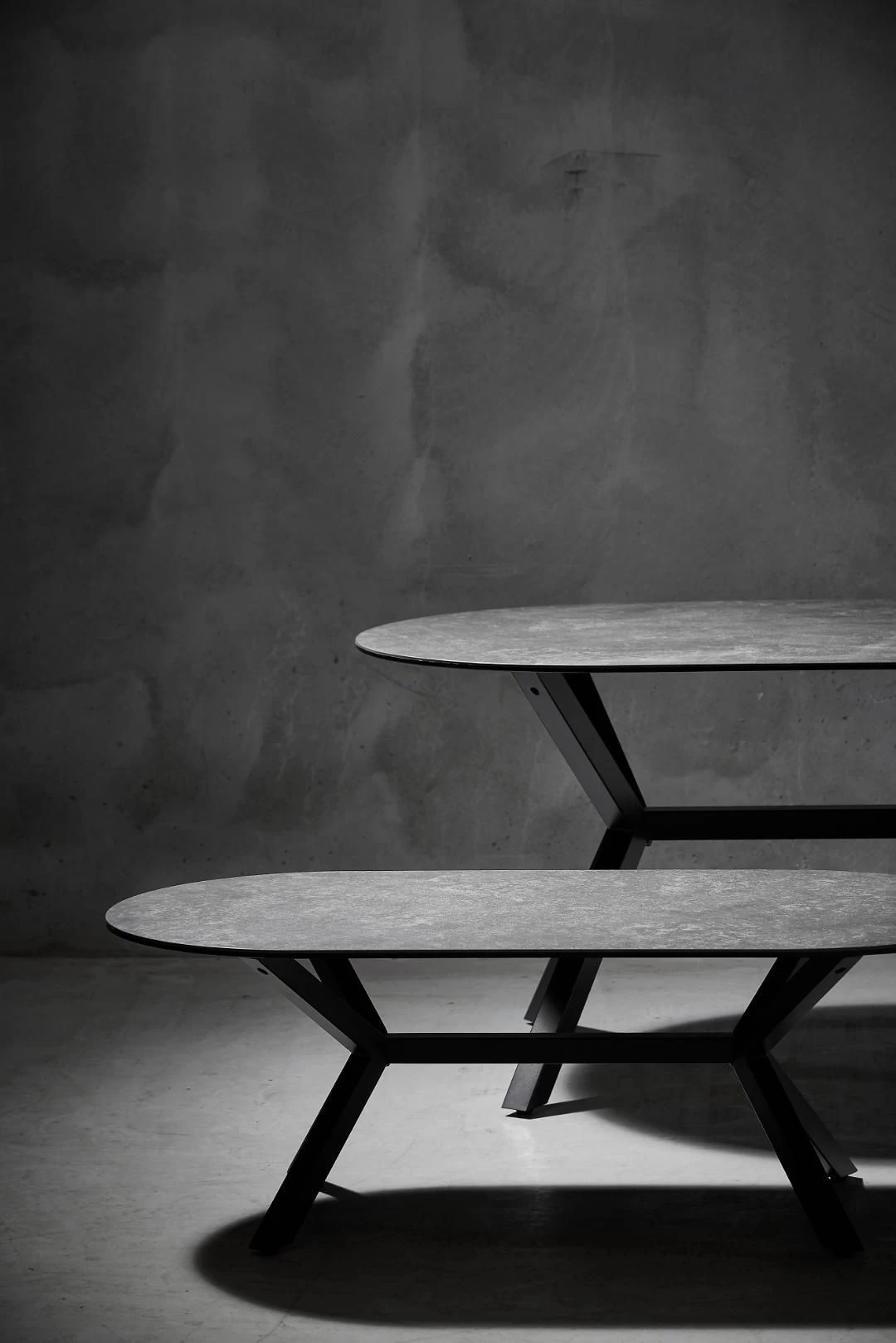 Ovalen Eettafel Laxey 180x90 - Zwart 13 Ovalen Eettafel Laxey 180x90 - Zwart - Afbeelding 13