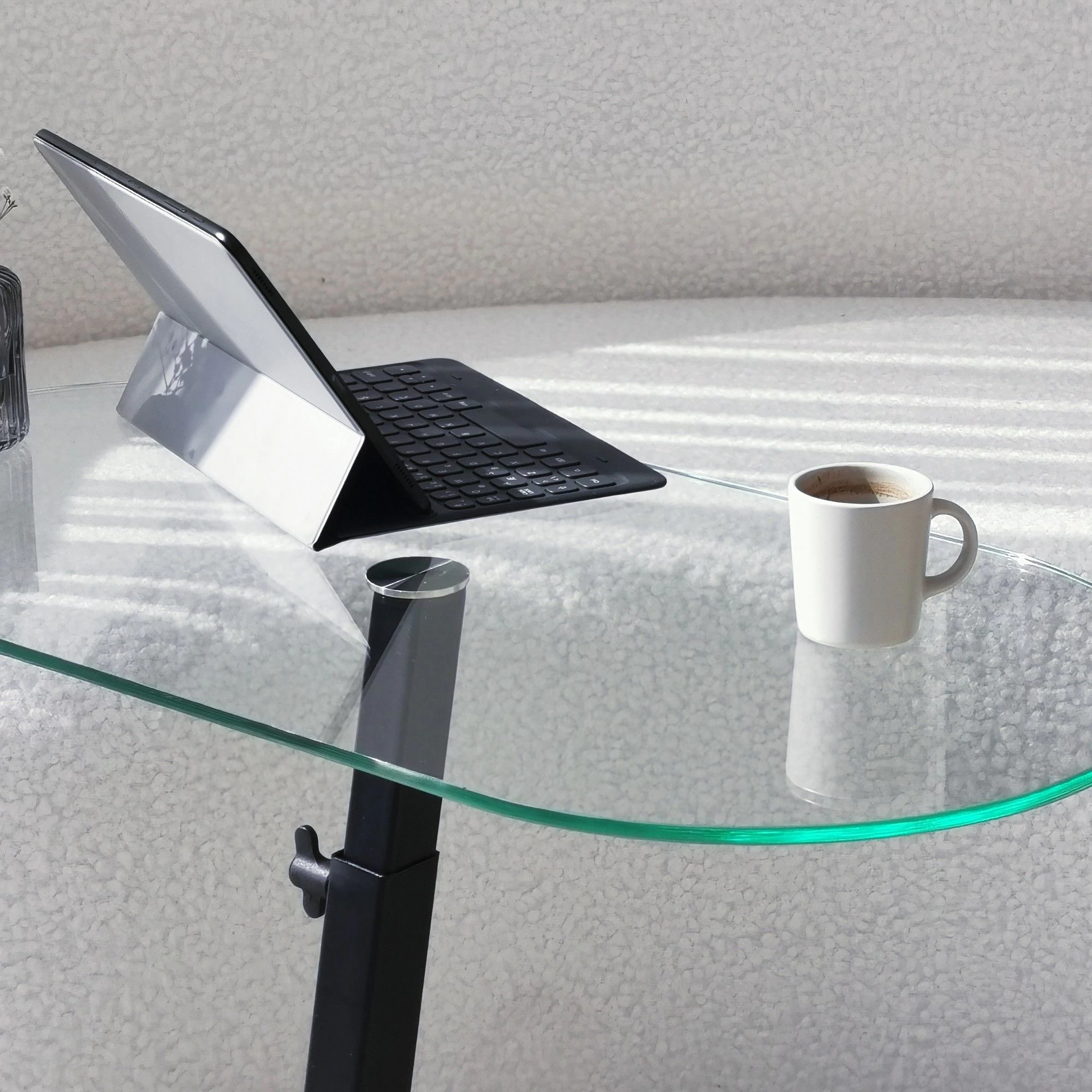 Locelso Salontafel | 100% Gehard Glas | Metalen Frame En Poten | Verstelbare Poot | Zwart 7 Locelso Salontafel | 100% Gehard Glas | Metalen Frame En Poten | Verstelbare Poot | Zwart - Afbeelding 7