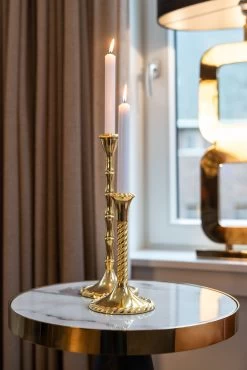 RICHMOND Bijzettafel Odis ø45cm - Wit/goud/zwart -Collectie Woonkamermeubels 7360 KA 0077 KA 0078 LB 0060 SETTING1 LowRes a3d3