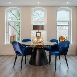 RICHMOND Eettafel Odis ø140cm - Wit/goud/zwart -Collectie Woonkamermeubels 7362 S4482 BLUE LB 0073 SETTING2 LowRes 833b