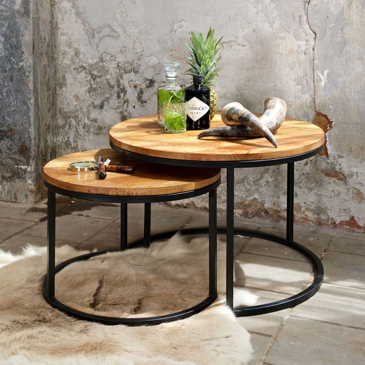 RICHMOND Set Van 2 Ronde Salontafels Brooke - Mango/zwart 1 RICHMOND Set Van 2 Ronde Salontafels Brooke - Mango/zwart