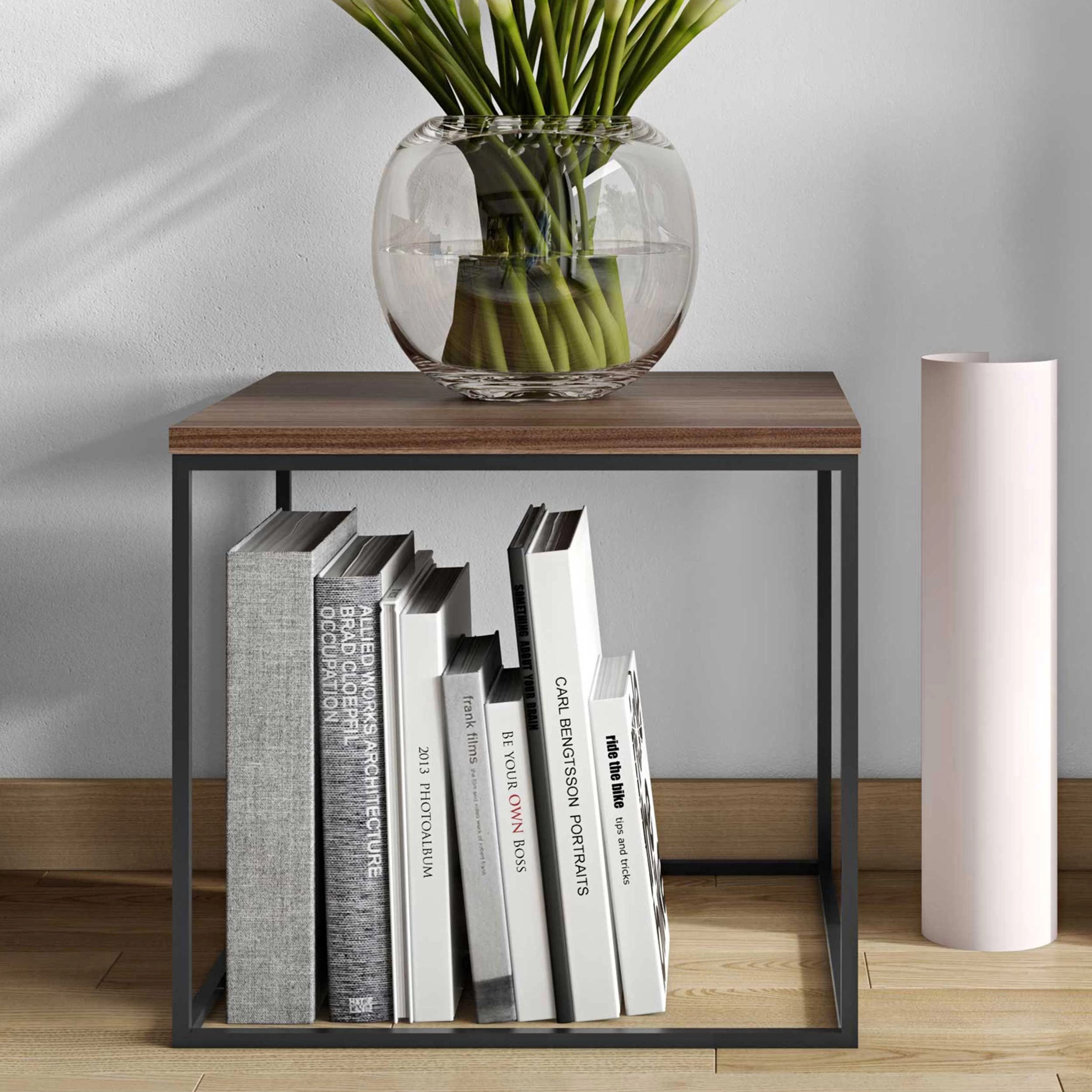 Bijzettafel Gleam 50x50 - Walnoot/staal 1 Bijzettafel Gleam 50x50 - Walnoot/staal