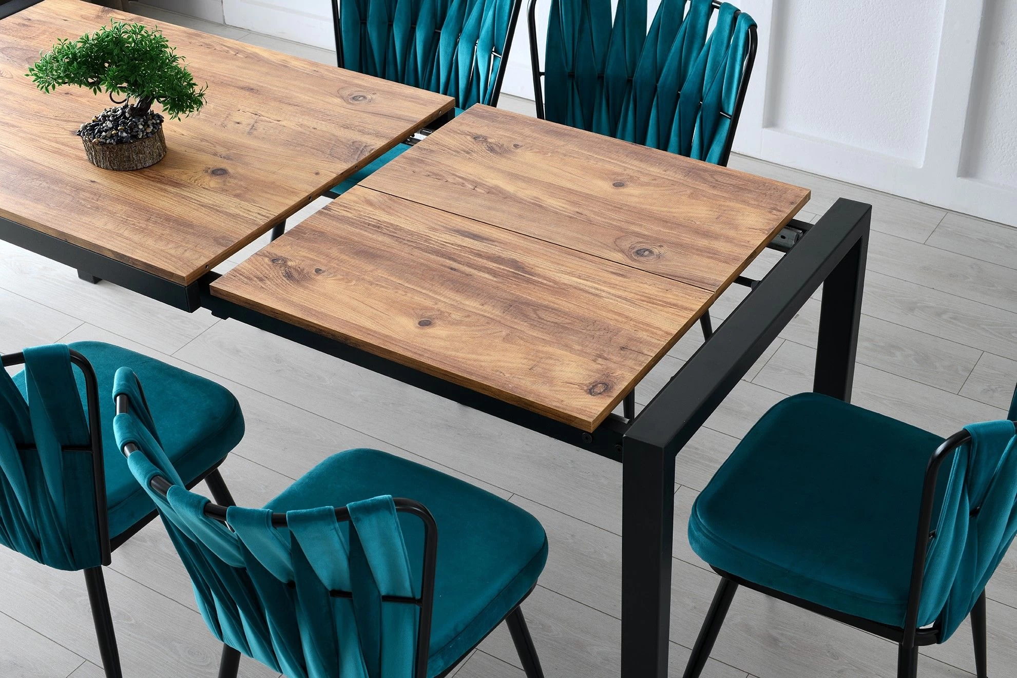Eettafel Met Melamine Coating | Metalen Poten | 120-187cm Breedte | Atlantic Pine 8 Eettafel Met Melamine Coating | Metalen Poten | 120-187cm Breedte | Atlantic Pine - Afbeelding 8