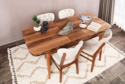 Vella Stoel Set (2 Stuks) | 100% Houten Frame | Fluwelen Stof | Walnoot Beige 17 Vella Stoel Set (2 Stuks) | 100% Houten Frame | Fluwelen Stof | Walnoot Beige -Collectie Woonkamermeubels 974NMB1197 20 204 8480