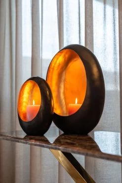 RICHMOND Sidetable Kondor 150x45cm - Marmer/goud 22 RICHMOND Sidetable Kondor 150x45cm - Marmer/goud -Collectie Woonkamermeubels KA 0110 KA 0111 9450 SETTING1 LowRes e984