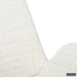 Stoel 'Amir' | Wit | Metalen Poten En Bouclé Bekleding | H84 X B66 X D58cm -Collectie Woonkamermeubels Ontwerp zonder titel 2023 11 07T082341.043 2340