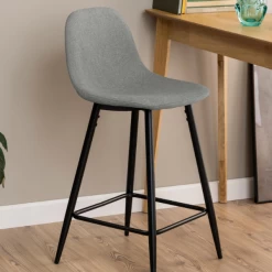 Wilma Baliekruk, Grijze Stof, Zwart Stalen Onderstel 12 Wilma Baliekruk, Grijze Stof, Zwart Stalen Onderstel -Collectie Woonkamermeubels Ontwerp zonder titel 2023 11 24T094947.081 d812